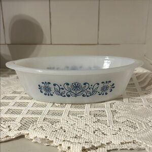 Glasbake 1 Qt Oval Casserole w/ Blue Daisy Floral Design
